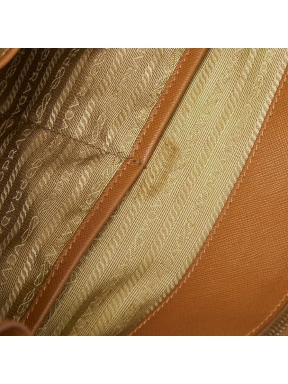Prada Tote Brown Leather - Picture 8 of 10